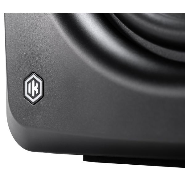 IK Multimedia iLoud Sub