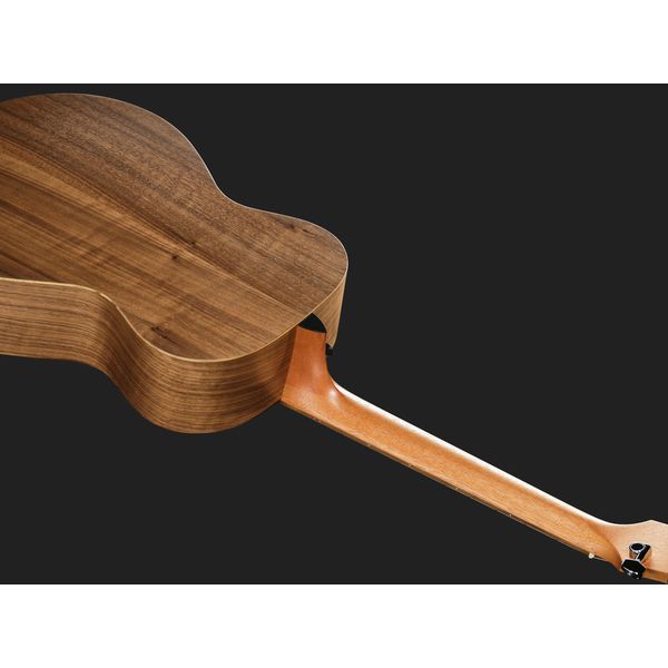 Taylor Jacob Collier Academy 22e