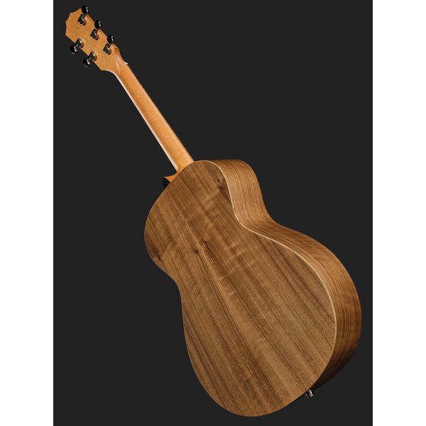 Taylor Jacob Collier Academy 22e