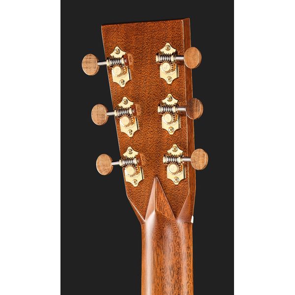 Martin Guitar NAMM 2025 Custom Shop OM