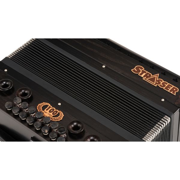 Strasser Hoamat Edelschwarz G/C/F/Bb