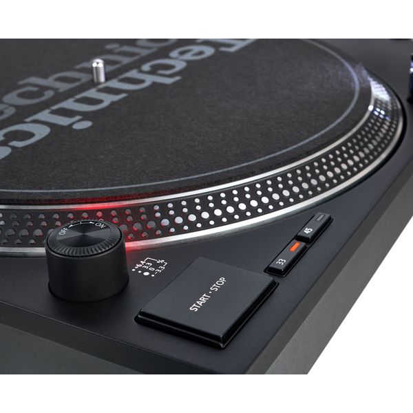 Technics 2x SL-1210MK 7 Club Set