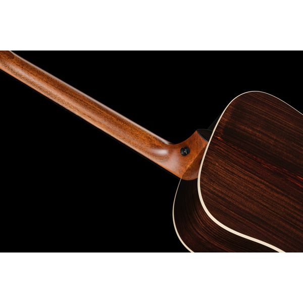 Taylor Gold Label 710e