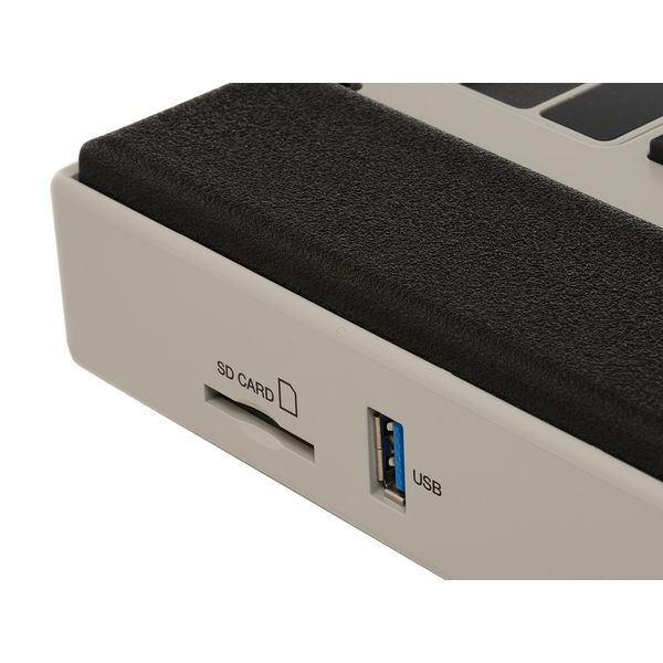 AKAI Professional MPC XL