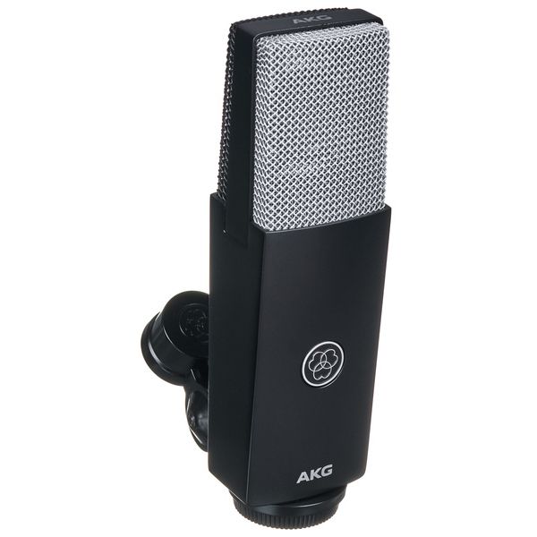 AKG C 104