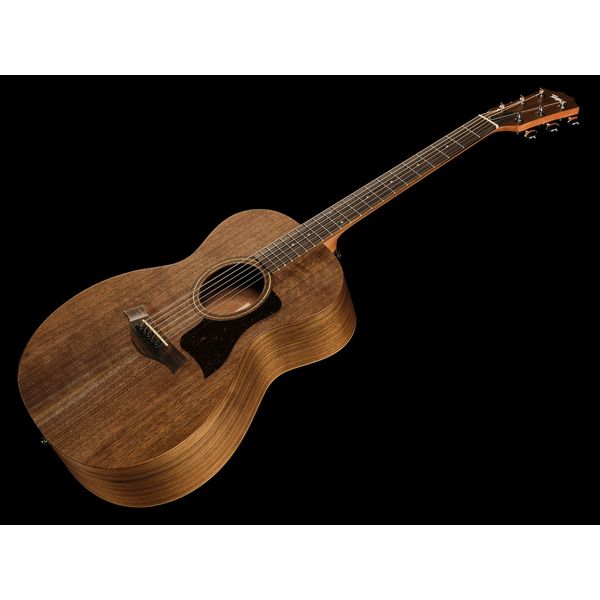 Taylor Academy 22e Walnut/Euca