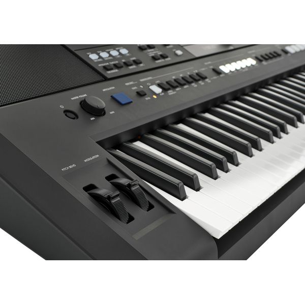 Yamaha PSR-E583