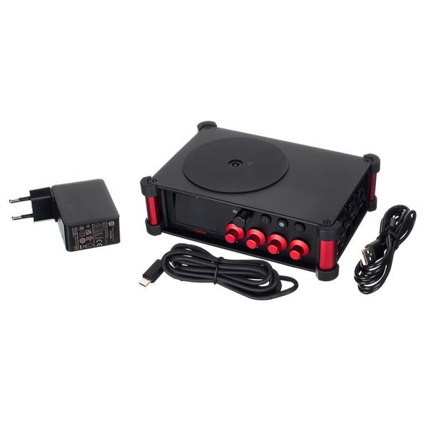 Behringer Flow 4V