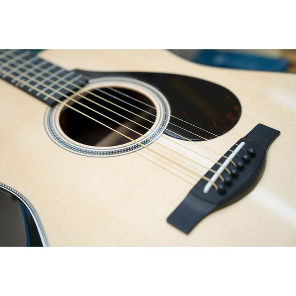 Yamaha FG9 60th Anniversary NAT