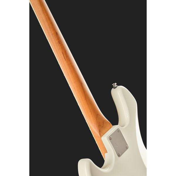 Marcus Miller V7 4 New Gen Antique White