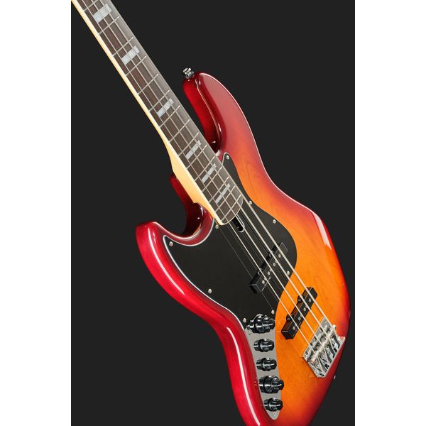 Marcus Miller V7 4 New Gen TS LH