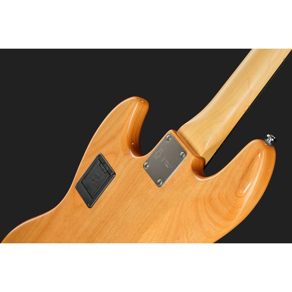 Marcus Miller V7 4 New Gen Natural