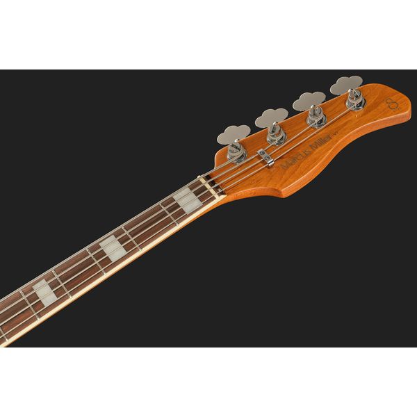 Marcus Miller V7 4 New Gen Candy Apple Red