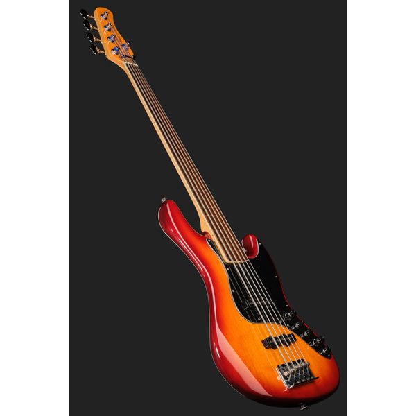 Marcus Miller V7 5 New Gen TS FL