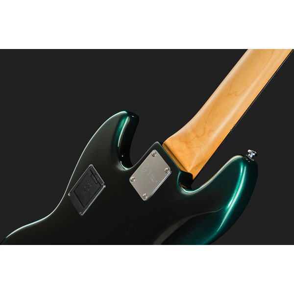 Marcus Miller V7 5 New Gen Dark Forest