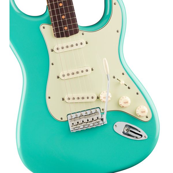 Fender Vintera III E 60s Strat SFG