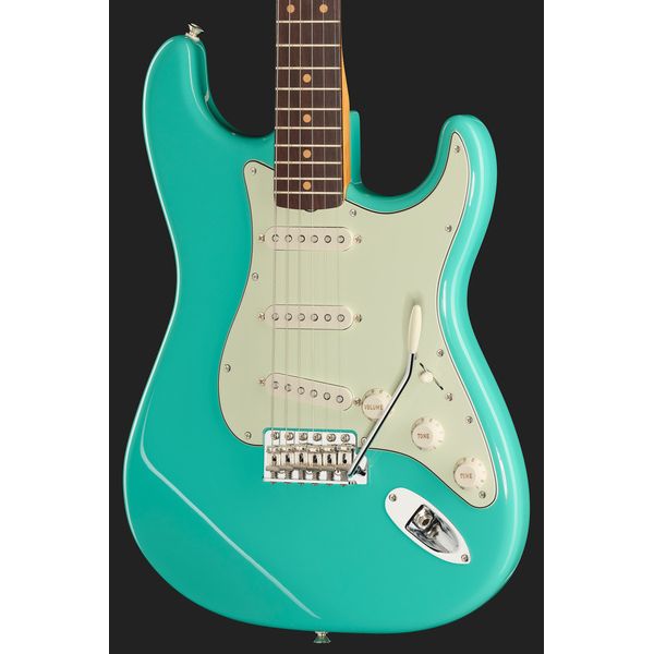Fender Vintera III E 60s Strat SFG