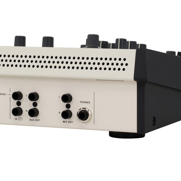 UDO Audio DMNO White