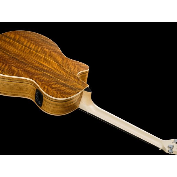 Applause AEO-69-HB Jump