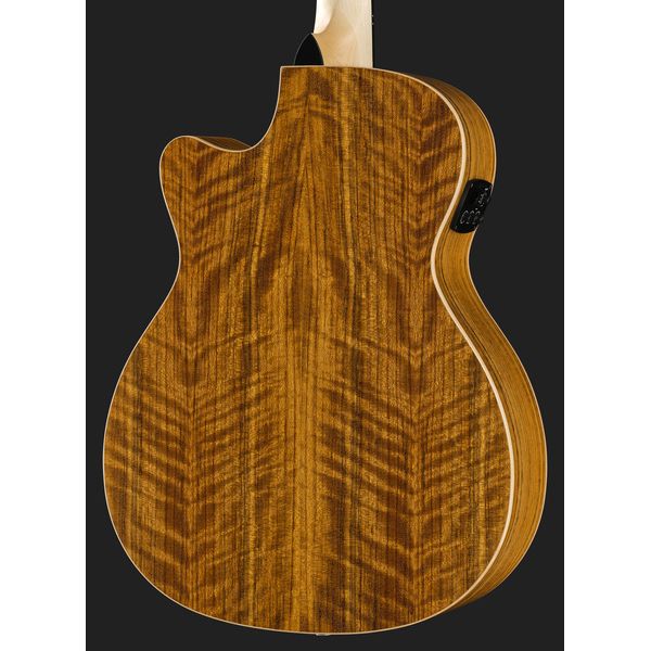 Applause AEO-69-HB Jump