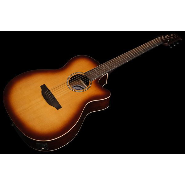 Applause AEO-69-VC Jump