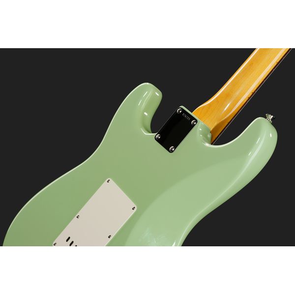 Fender AV II 61 Strat RW SFG