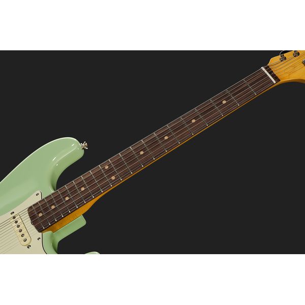 Fender AV II 61 Strat RW SFG