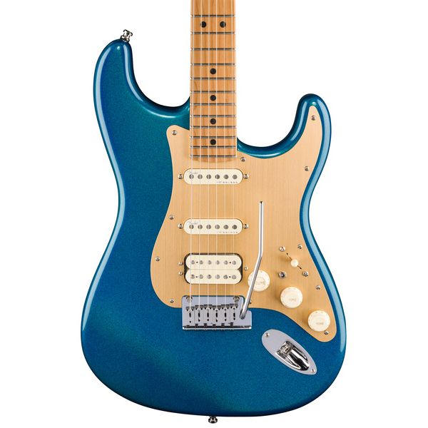 Fender Am Ultra II Strat HSS RMN AUR