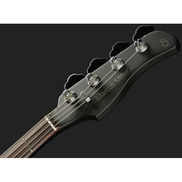 Marcus Miller V3 4 New Gen Black Satin