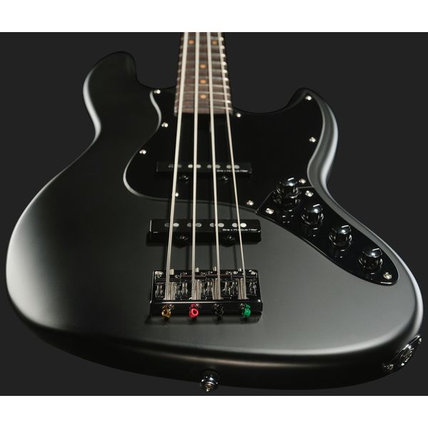 Marcus Miller V3 4 New Gen Black Satin