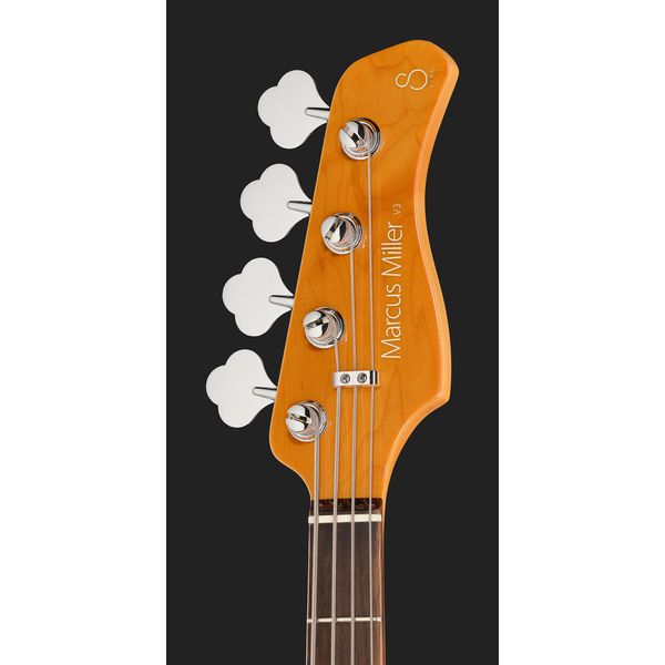 Marcus Miller V3 4 New Gen Candy Apple Red