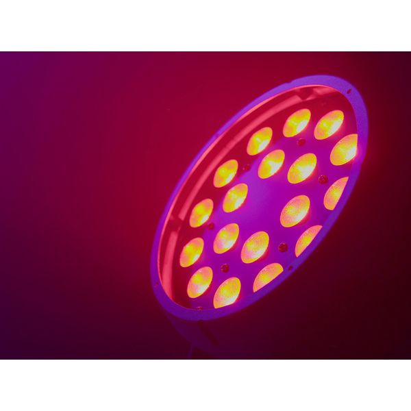 Eurolite LED Z-PAR 18x8W QCL Zoom