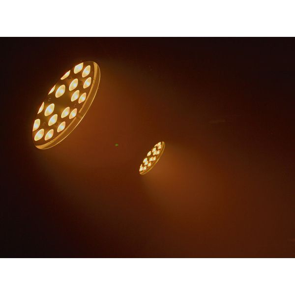 Eurolite LED Z-PAR 18x8W QCL Zoom