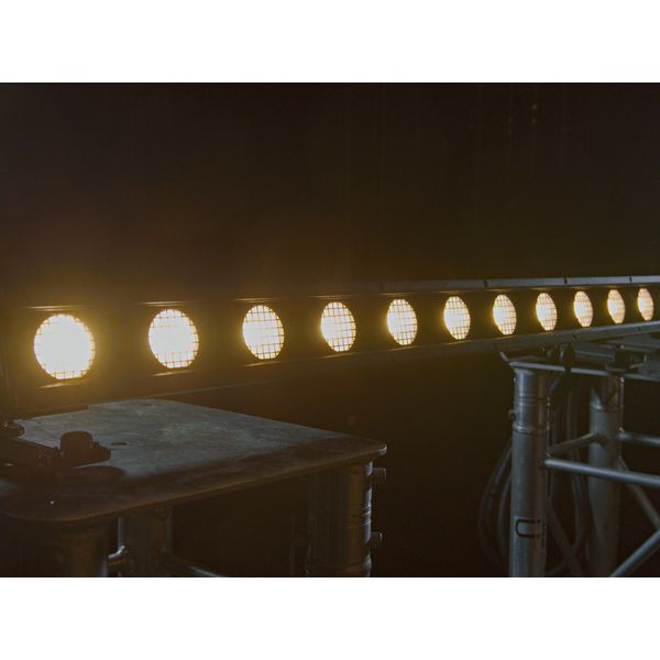 Eurolite SUNSET IP BAR 12 Blinder