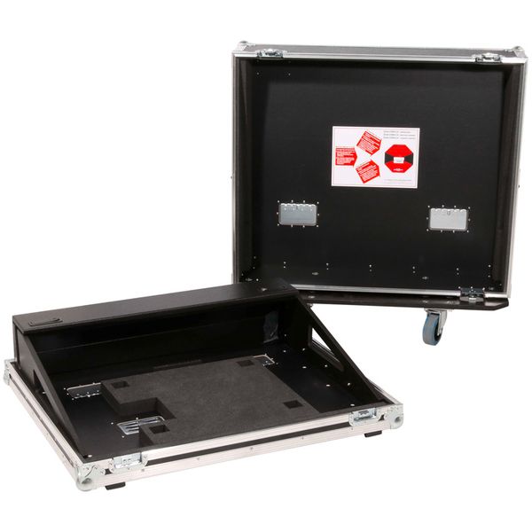 Behringer WING-Bk Dockhouse Bundle