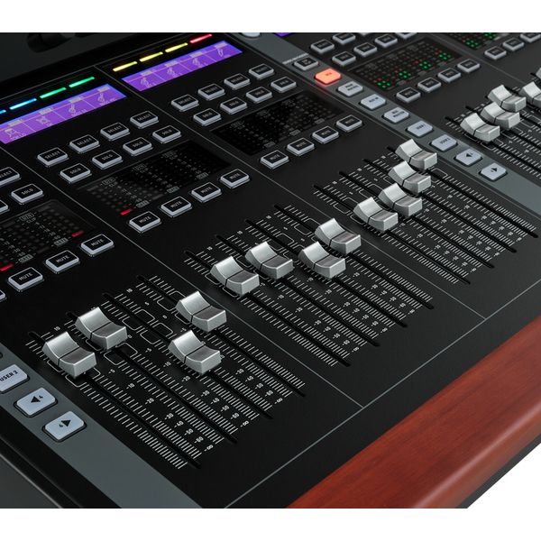 Behringer WING-Bk Hands On Bundle