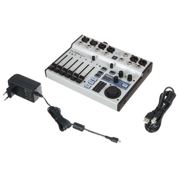 Behringer Flow 8 Decksaver Bundle