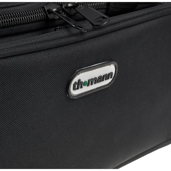 Behringer X Air XR16 Bag Bundle