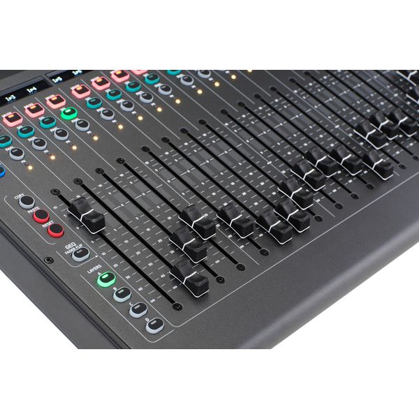 Allen & Heath QU-6 Case Bundle