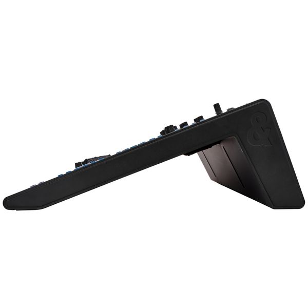 Allen & Heath QU-7D Case Bundle