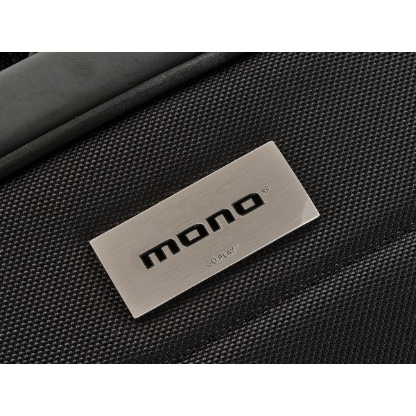 Mono Cases Classic Ultra Bass Case