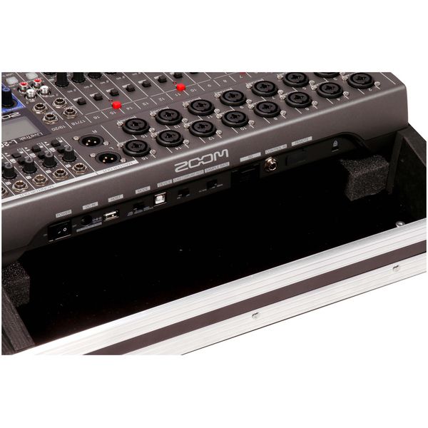 Zoom LiveTrak L-20 Mixercase Bundle