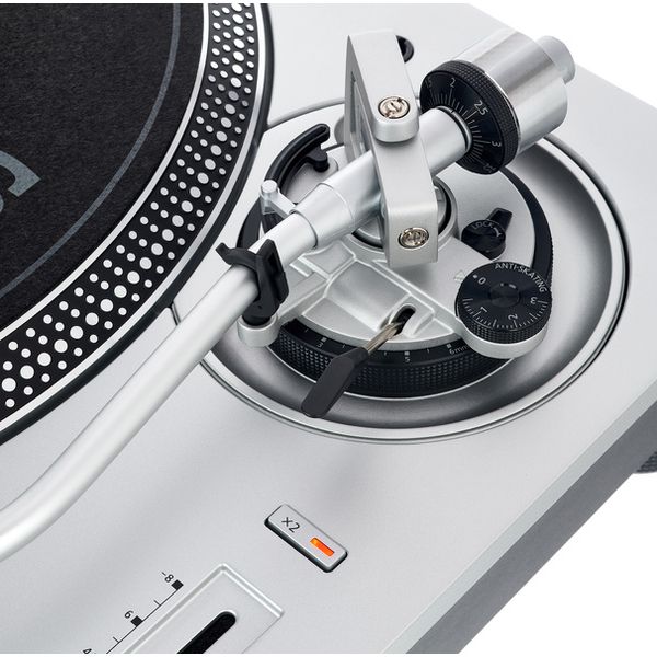 Technics SL-1200MK7 Case Bundle