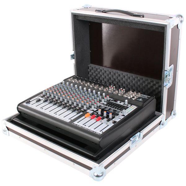 Behringer PMP 4000 Case Bundle