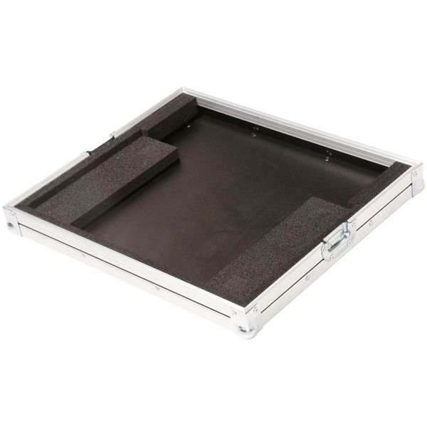 AKAI Professional MPC Live III Case Bundle