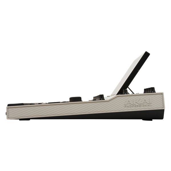 AKAI Professional MPC XL Case Bundle