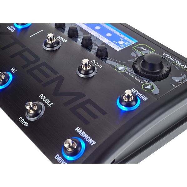 TC-Helicon VoiceLive 3 Extreme Bundle