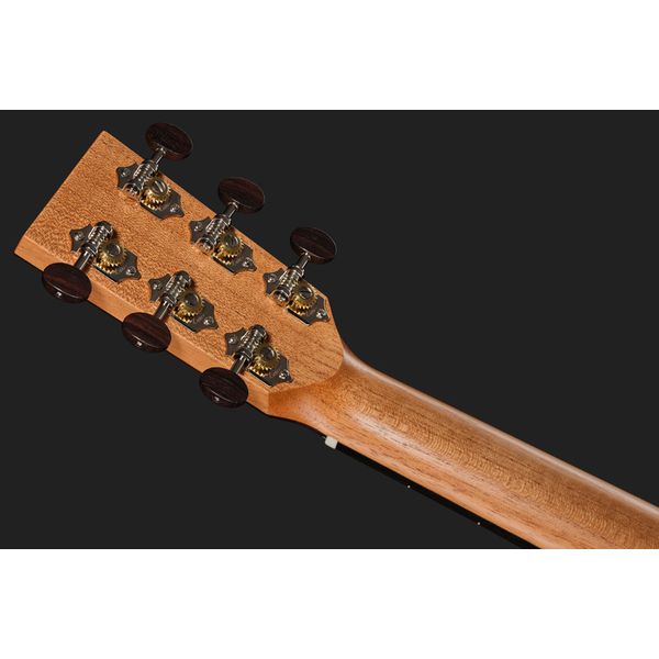 Lakewood C-31 P Natural