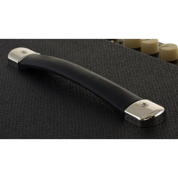 Fender Rumble 200  Bundle