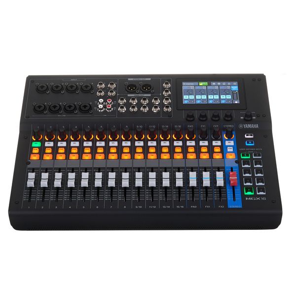 Yamaha MGX16 BK Case Bundle